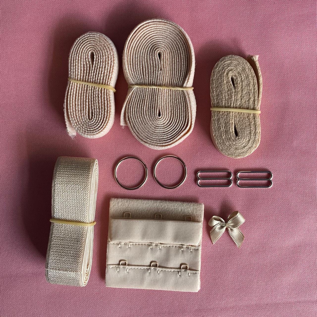 Findings Kit Beige/Nude