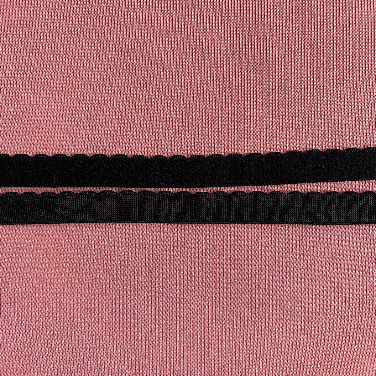 Scalloped Elastic