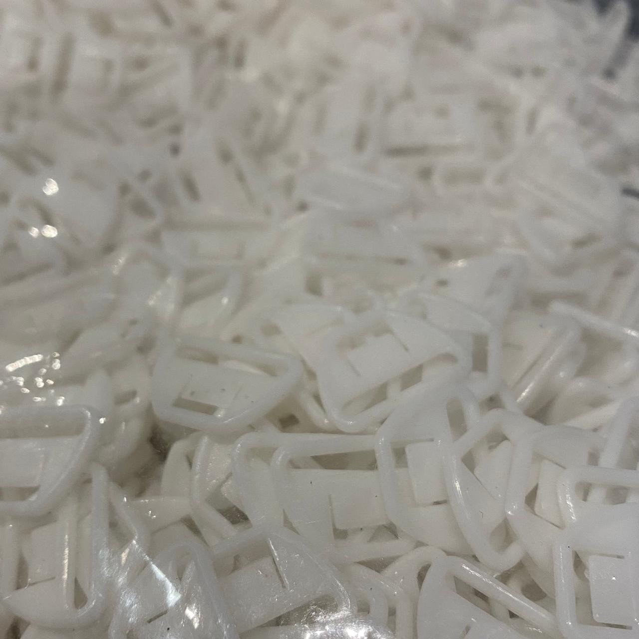 Breastfeeding Clips White 16mm