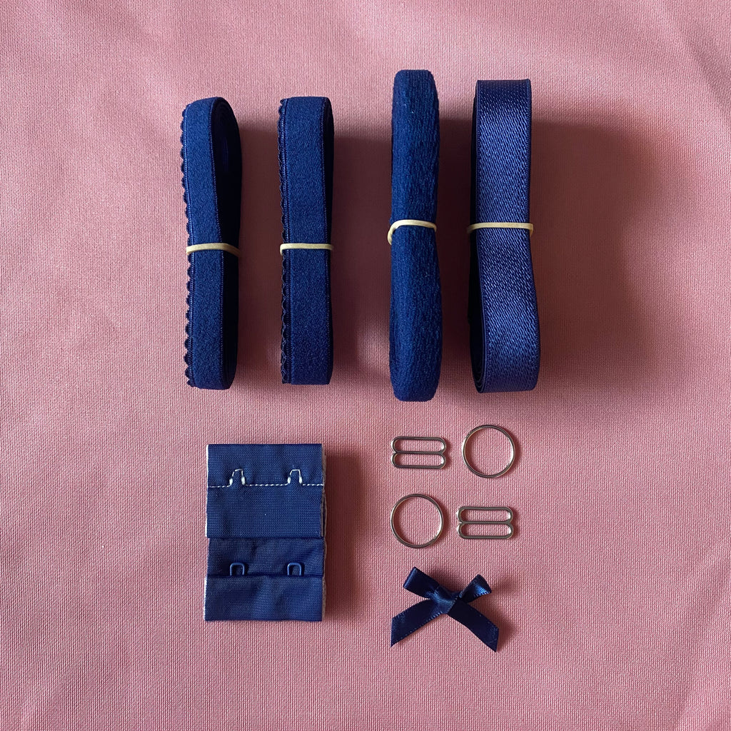 Findings Kit Navy