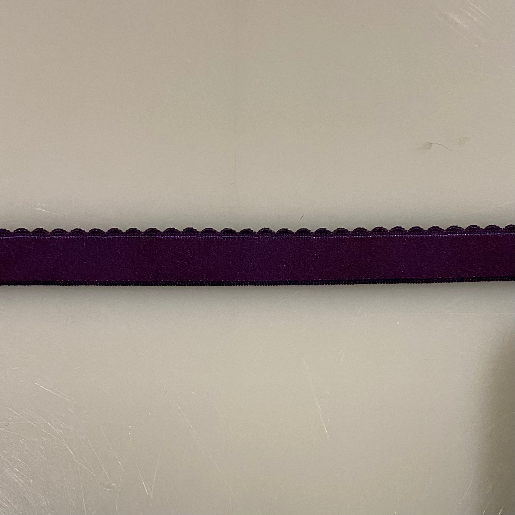 Scalloped Elastic