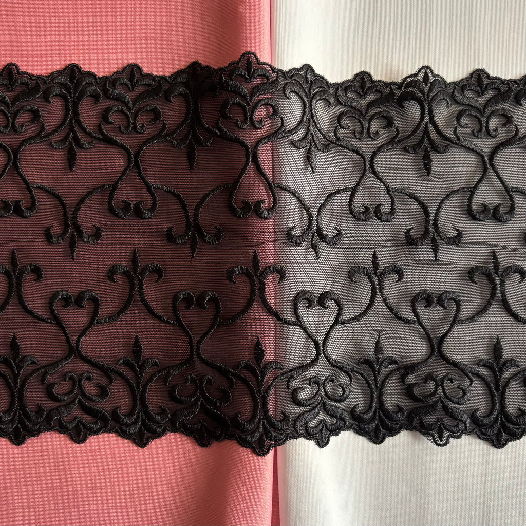 Stretch Lace Hearts Black