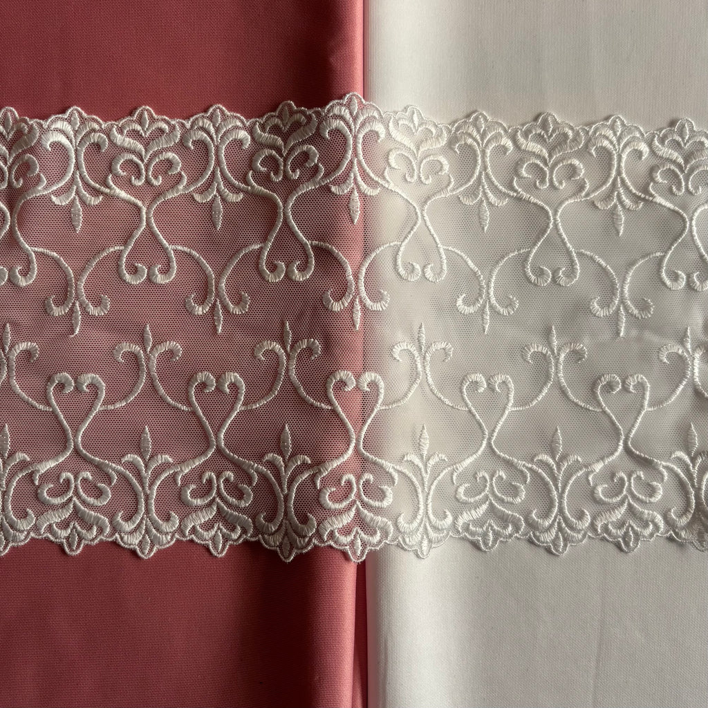 Stretch Lace Hearts White