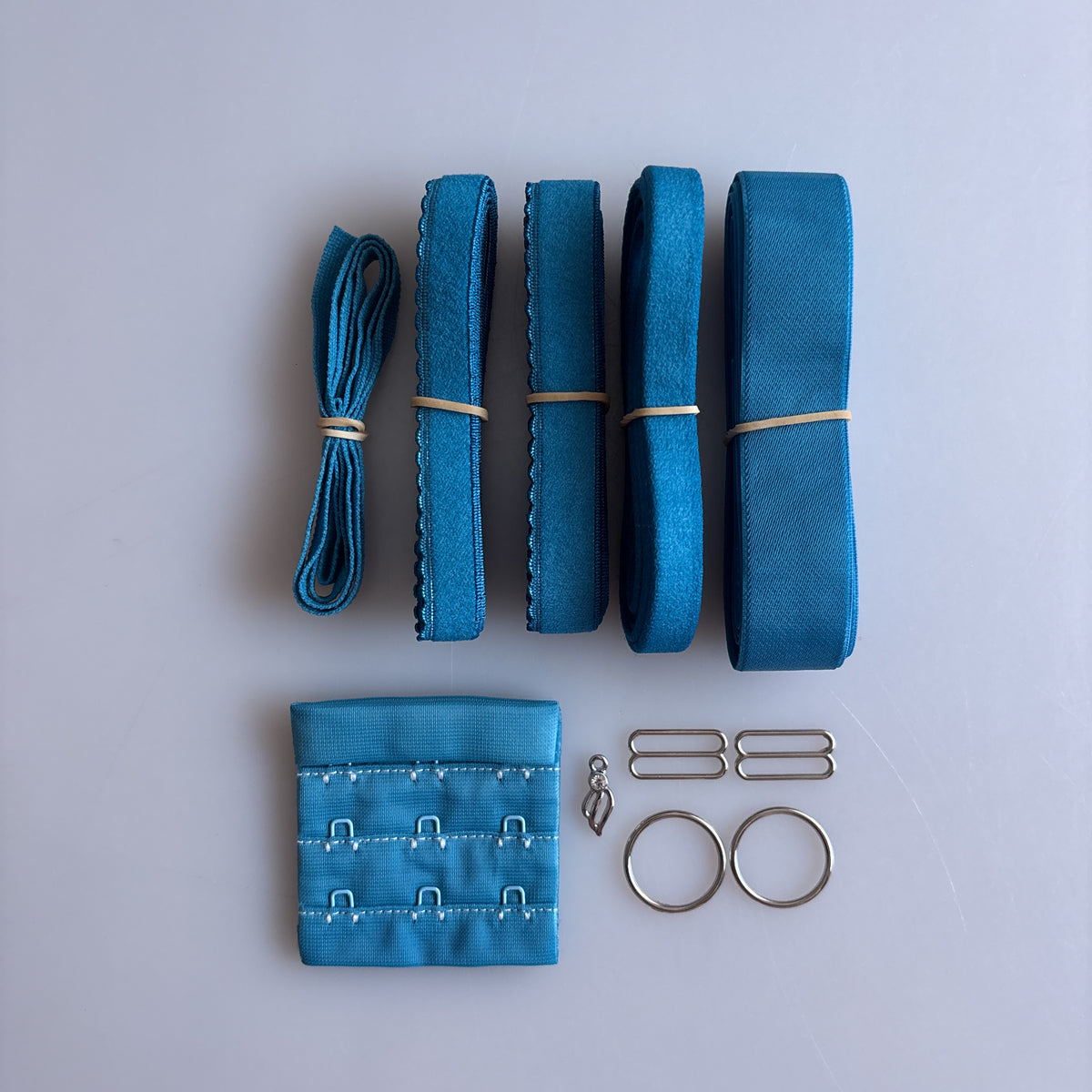 Findings Kit Classic Bra