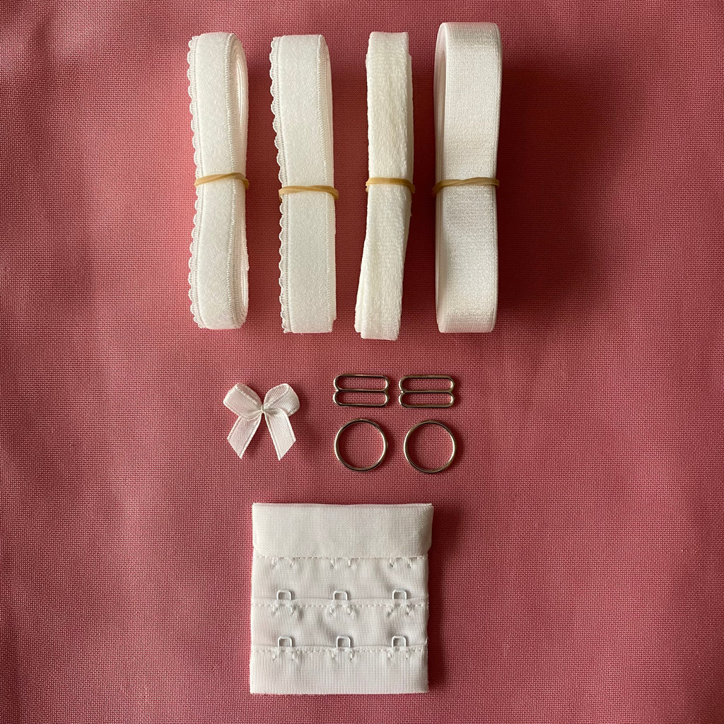 Findings Kit White