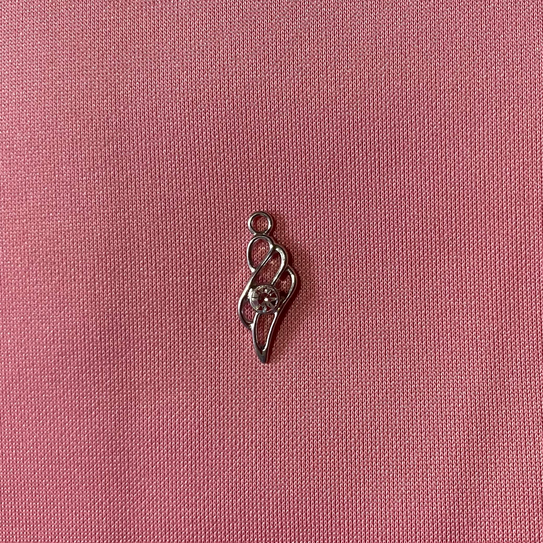 YT 06 - Metal Embellishment