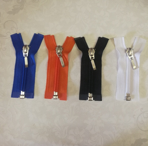 Short Zips Open End 8cm
